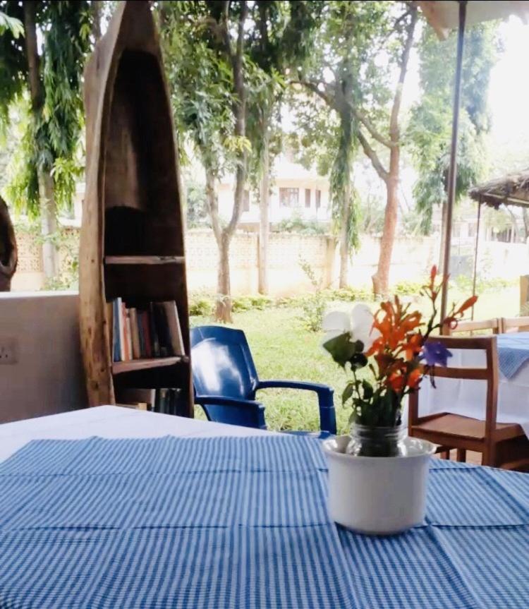 Mama Pierina Restaurant And Annex Hotel Morogoro Ngoại thất bức ảnh
