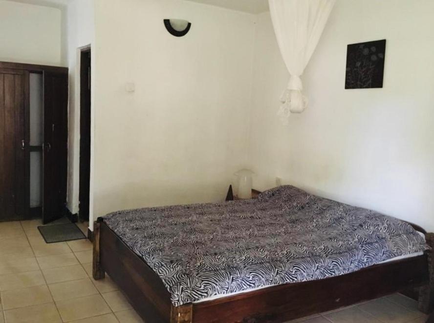 Mama Pierina Restaurant And Annex Hotel Morogoro Ngoại thất bức ảnh
